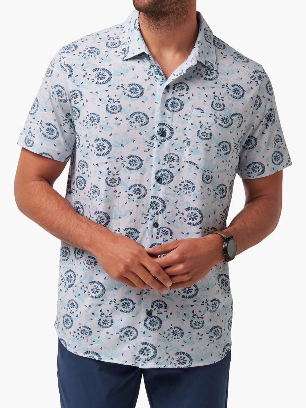 NWT Travis Mathew Light Blue Floral Short Sleeve Button-Down Shirt